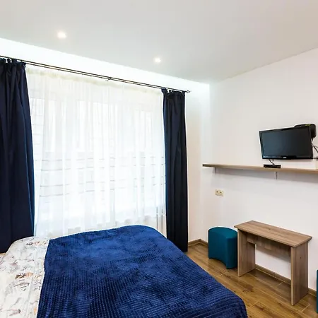 2 Kn. Romana Apartman Lviv