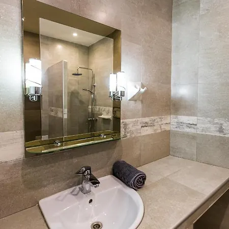 Apartment 2 Kn. Romana Lviv