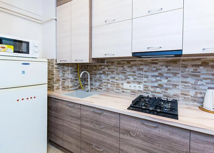 2 Kn. Romana Apartman Lviv